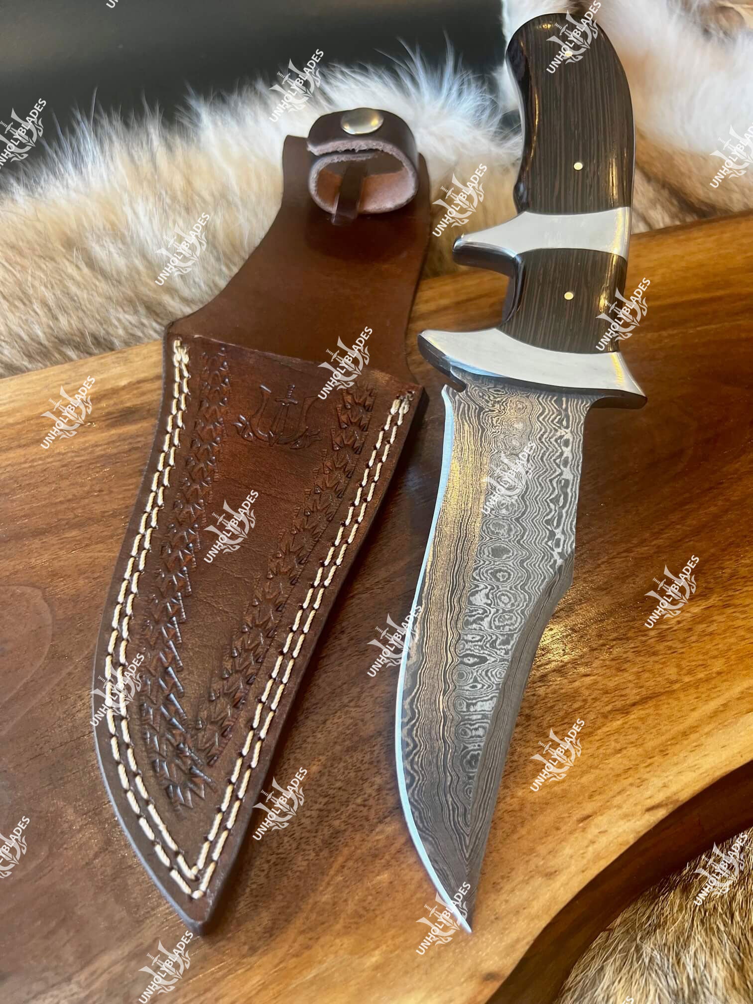 Damascus Hunting Tactical Knife with Sheath