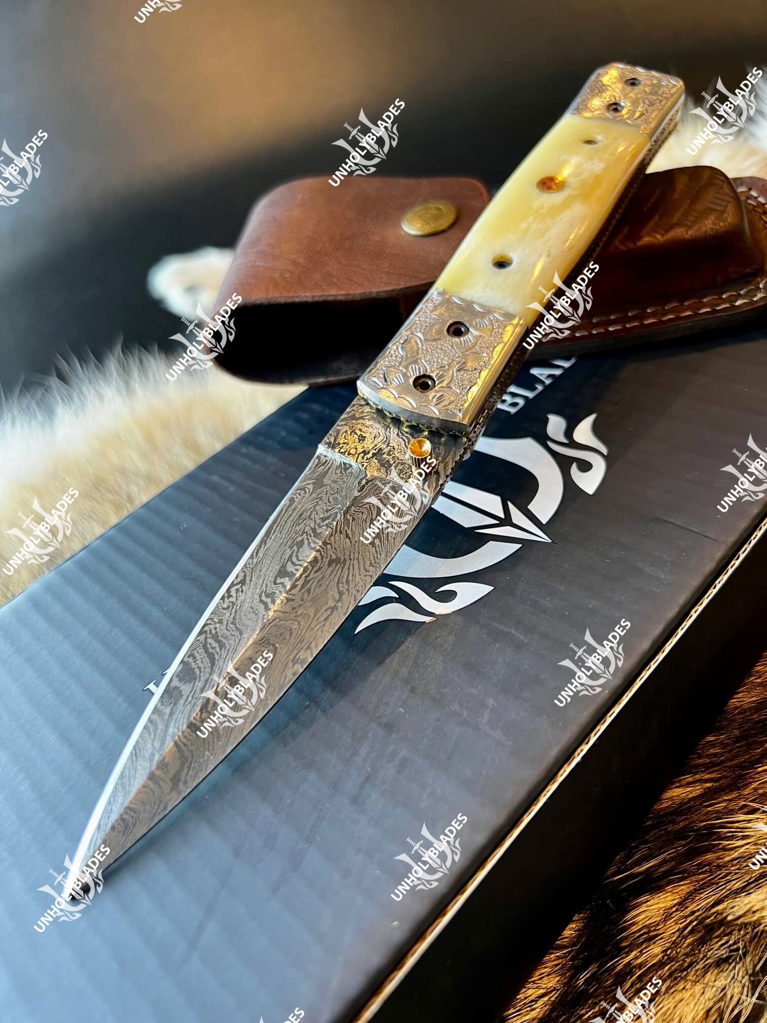 9 Inch Damascus Folding Knife with Fire Pattern