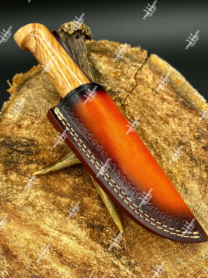 Handmade Damascus Steel Skinning Knife With Olive Wood & Resin Handle