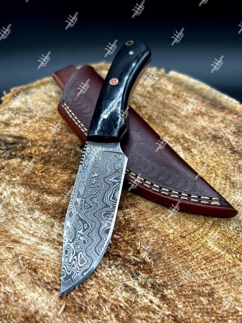 Custom Handmade Damascus Steel Skinning Knife with Buffalo Horn Handle
