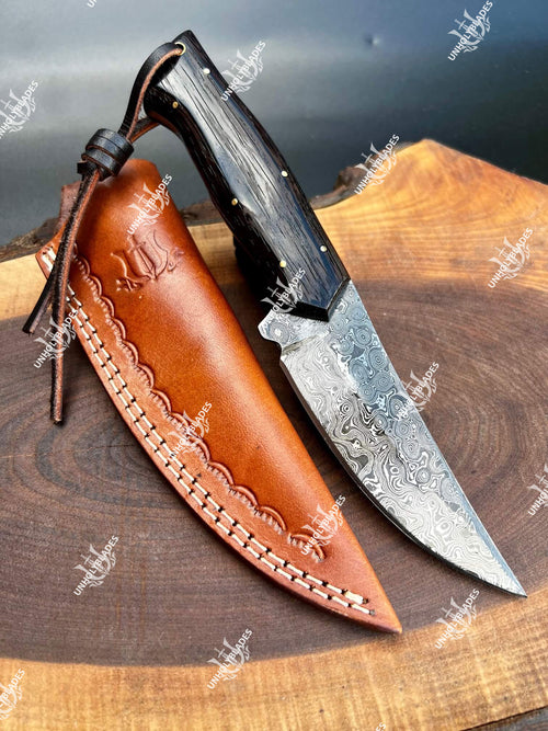 Handmade Hunting Knife With Vengai Wood