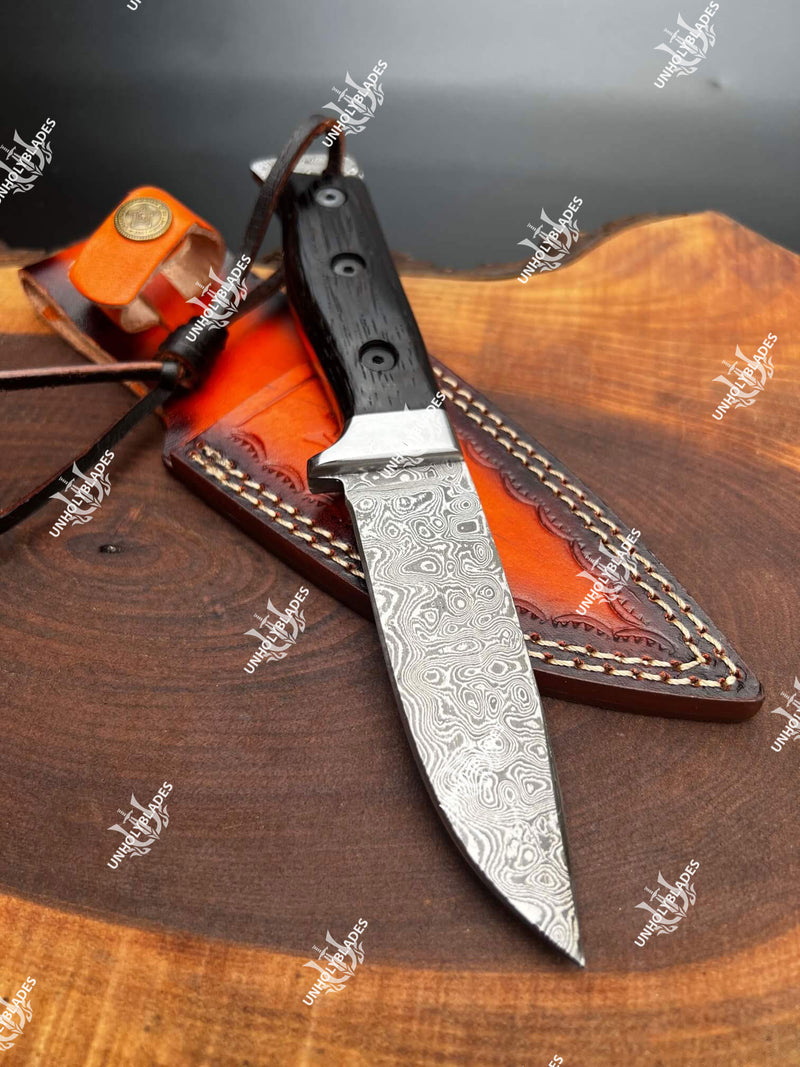 Damascus Hunting Knife With Steel Guard & Damascus Butt