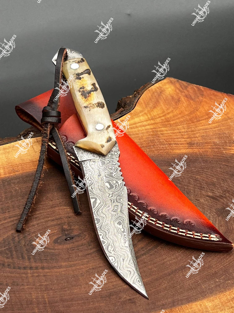 9 Inch Handmade Hunting Knife With White Ram Horn