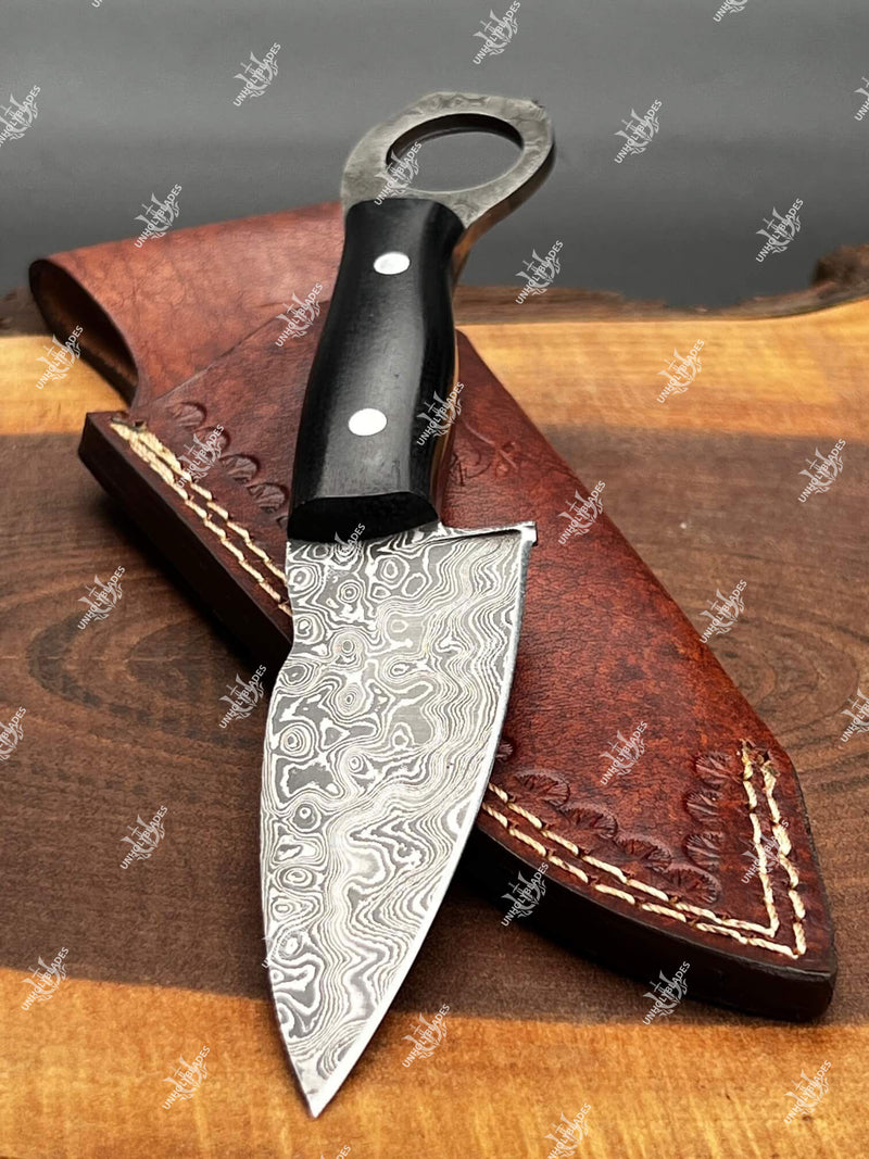 Handmade Damascus Steel Raindrop Pattern Skinning Knife