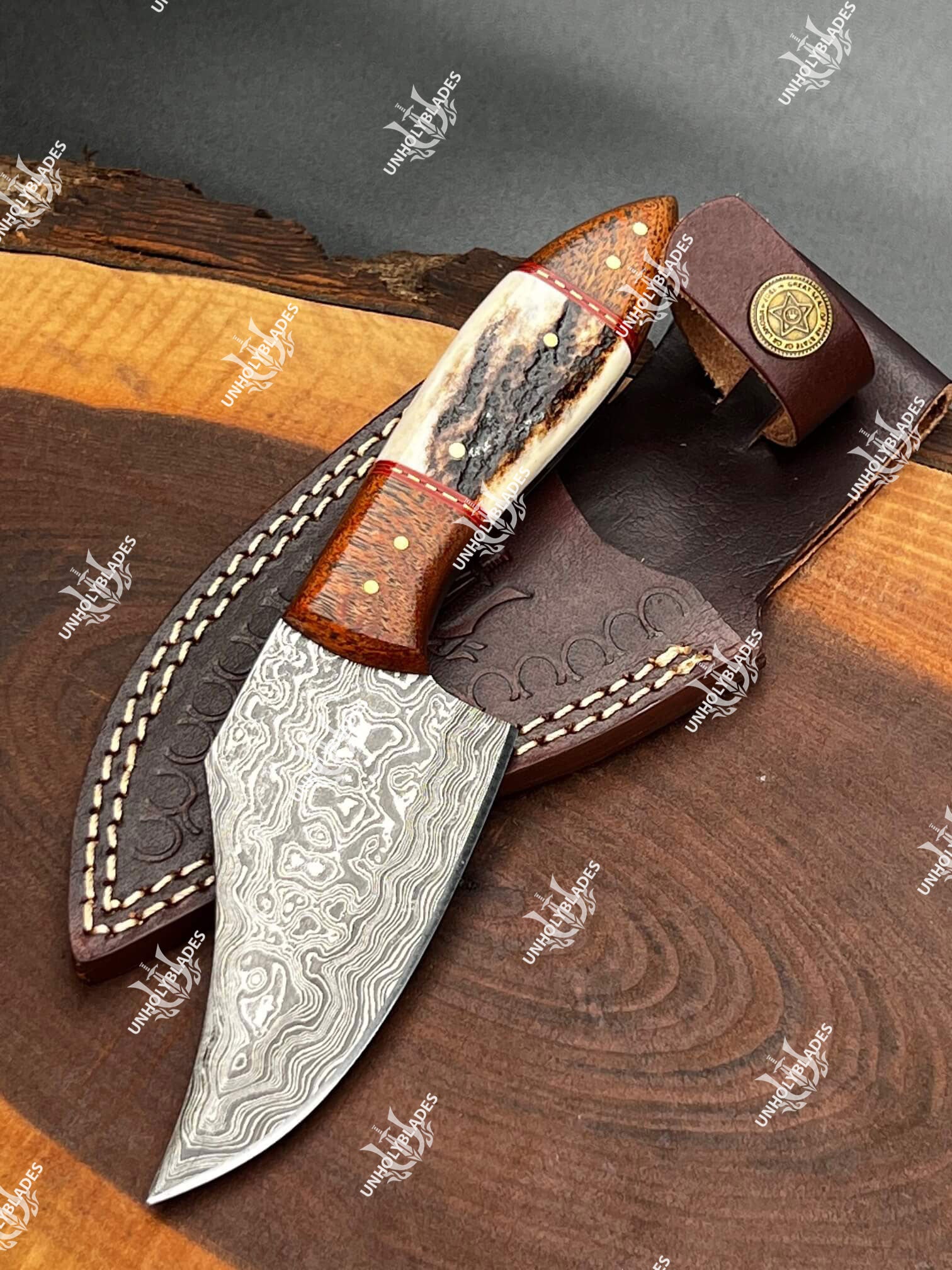 Bmk-225 Turquoise Spacers Damascus Steel Hunting knife