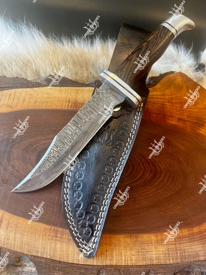 Damascus Steel Hand Forged Hunting Knife
